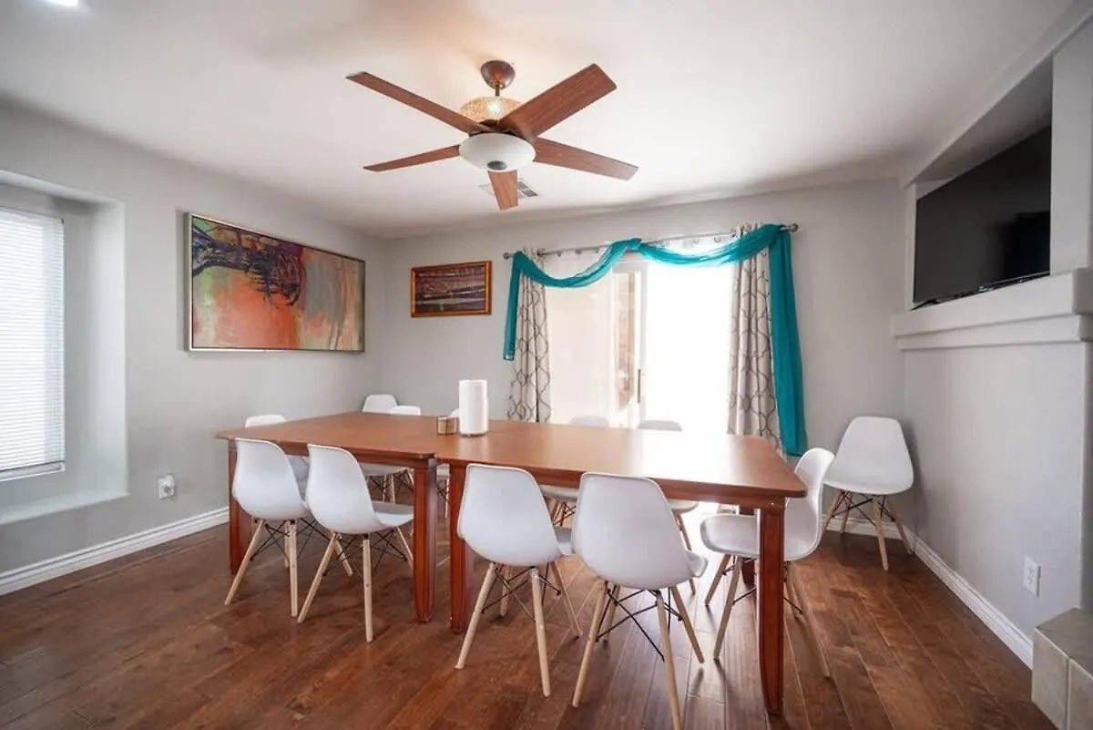 Vakantiehuis Modern Luxury Vegas Style Home Near The Strip Las Vegas