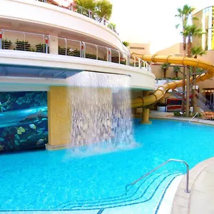 4* Θέρετρο Golden Nugget & Casino Vegas