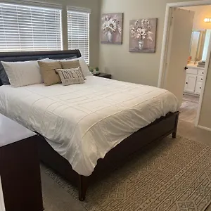 New Beautifully Remodeled In Vegas Las Vegas