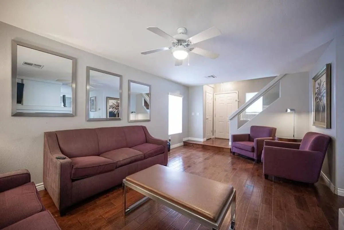 Modern Luxury Vegas Style Home Near The Strip Las Vegas 0*,