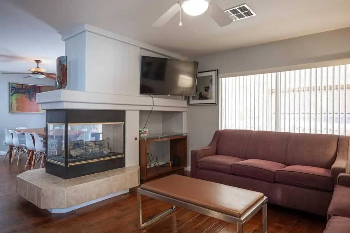 Modern Luxury Vegas Style Home Near The Strip Las Vegas 0*,  United States